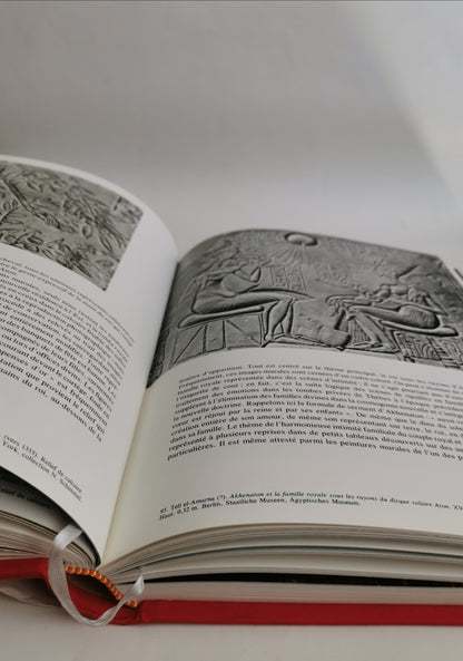 Les pharaons, L'Empire des Conquérants, dir. Jean Leclant, L'univers des formes, Gallimard, nrf, 1979.